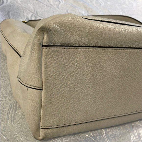 Tory Burch Ivory/ Cream and Gold Britten Satchel - Picture 10 of 16